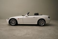 Xe Mô Hình Honda S2000(AP2) 1:18 Motor Helix (Grand Prix White)