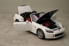 Xe Mô Hình Honda S2000(AP2) 1:18 Motor Helix (Grand Prix White)