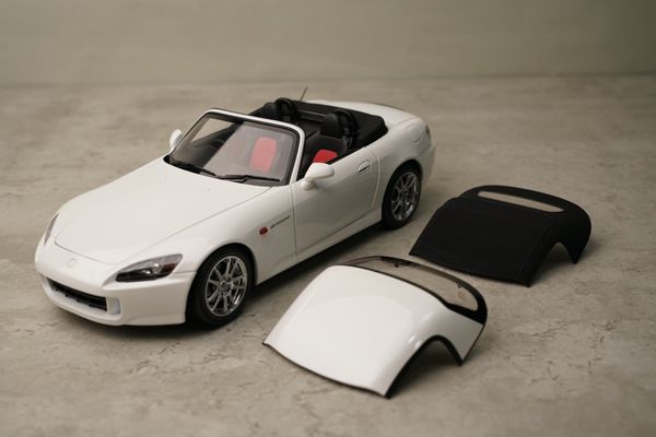 Xe Mô Hình Honda S2000(AP2) 1:18 Motor Helix (Grand Prix White)