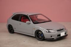 Xe Mô Hình Honda Civic Type R (EK9) 1:18 Motor Helix (Nardo Grey)