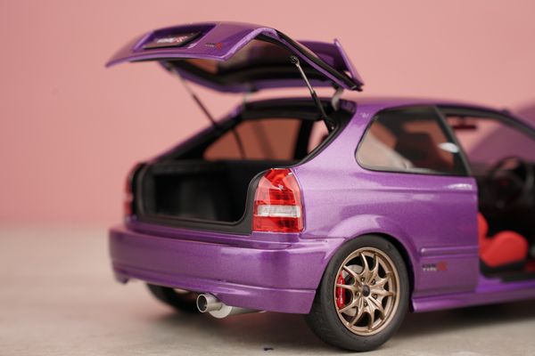 Xe Mô Hình Honda Civic Type R (EK9) 1:18 Motor Helix (Pearl Purple)
