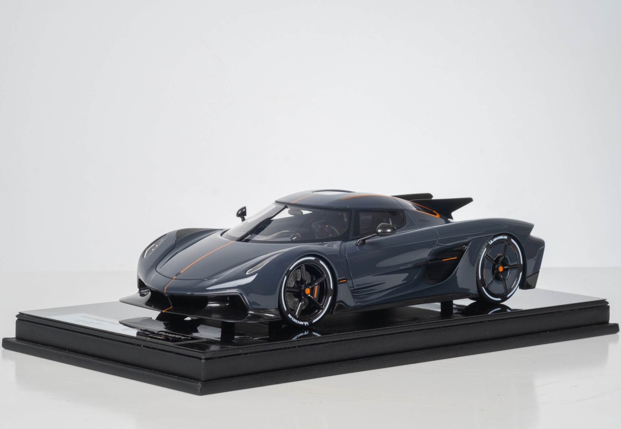 Mô Hình Siêu Xe KoenigseggSY Block 8303 770 Chi TiếtKéo ThảLắp Ráp  Lego  Siêu Thị Đồ Chơi Trí Tuệ