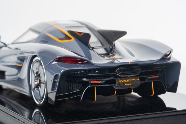 Xe Mô Hình Koenigsegg Jesko Absolut 1:18 FrontiArt ( Xám Đen )