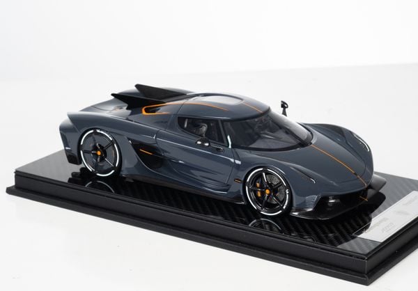 Xe Mô Hình Koenigsegg Jesko Absolut 1:18 FrontiArt ( Xám Đen )