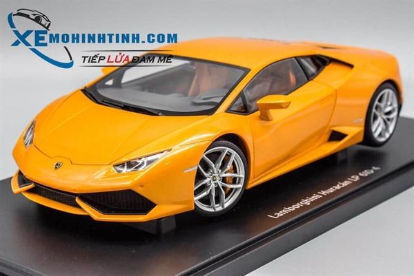 XE MÔ HÌNH LAMBORGHINI HURACAN 1:18 AUTOART (CAM)