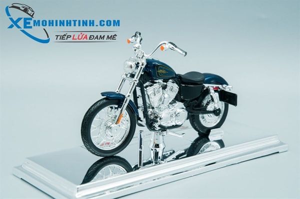 XE MÔ HÌNH HARLEY DAVIDSON 2012 XL 1200V Seventy-Two 1:18 MAISTO (XANH ĐEN)