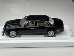 Xe Mô Hình Jaguar XJ6 