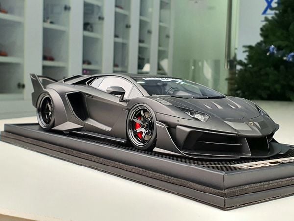 Xe mô hình tĩnh Lamborghini Aventador EVO 700GT 1:18 LBWK (Matt Black)