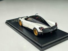 XE MÔ HÌNH PAGANI HUAYRA 1:43 GTAUTOS (TRẮNG)