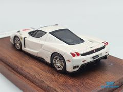 Xe Mô Hình Ferrari Enzo 1:64 DMH ( Trắng )