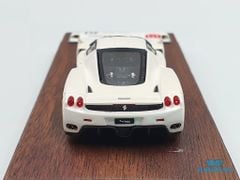 Xe Mô Hình Ferrari Enzo 1:64 DMH ( Trắng )