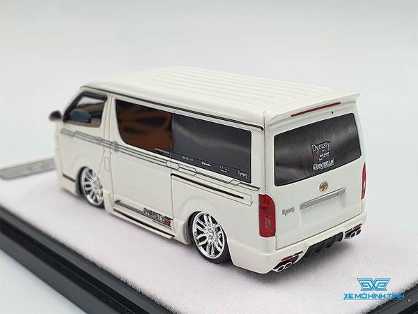 Xe Mô Hình Toyota Hiace Dynast 1:64 Error (Trắng)