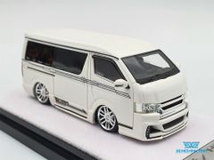 Xe Mô Hình Toyota Hiace Dynast 1:64 Error (Trắng)