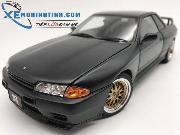 1:18 AUTOART NISSAN SKYLINE GT-R (R32) V-SPEC II TUNED VERSION (ĐEN NHÁM)