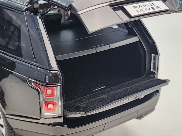 Xe Mô Hình Land Rover Range SV Autobiography Dynamic 1:18 LCD ( Black )