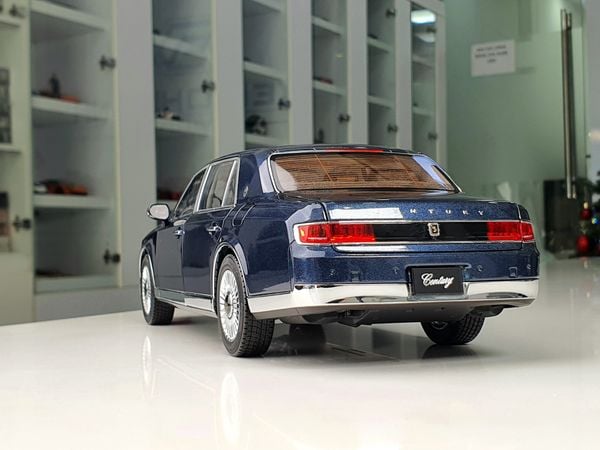 Xe mô hình Toyota Century 1:18 LCD (Blue)