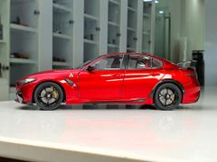 Xe mô hình Alfa Giulia GTA M-Rosso 2021 1:18 Solido (Đỏ)