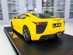 Xe Mô Hình Lexus LFA 2012 1:18 IVY Model (Vàng)