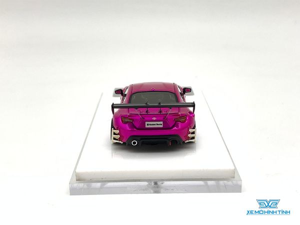 Xe Mô Hình Toyota Rocket Bunny V3.5 Electronic 1:64 Fuelme ( Hồng )