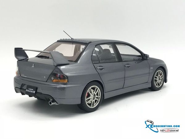 Xe Mô Hình Mitsubishi Lancer Evolution IX 1:18 Super A ( Xám )