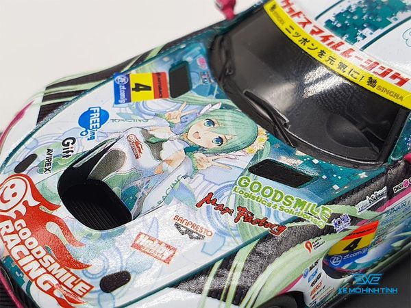 Xe Mô Hình Mercedes-Benz AMG 2017 Supper GT Hatsune Miku 1:64 Goodsmile Racing