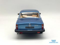 Xe Mô Hình Rolls Royce Silver Shadow II Bj. 1977 1:18 GTSpirit ( Xanh/Bạc )