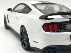 XE MÔ HÌNH FORD SHELBY GT350R 1:18 GTSPIRIT (TRẮNG)