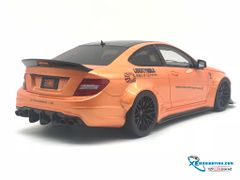 XE MÔ HÌNH NISSAN GT-R35 LB 1:18 GTSPIRIT (TRẮNG)