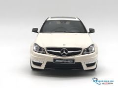 MH GTSPIRIT 1:18 MERCEDES-BENZ C 63 AMG SEDAN (W204) (TRẮNG)