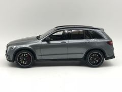 Xe Mô Hình Mercedes-AMG GLC 63 S 1:18 GTSpirit ( Xám )