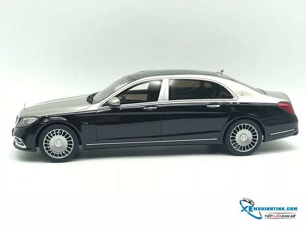 Xe Mô Hình Mercedes-Benz MayBach S600 1:18 GTSpirit ( Đen Bạc )