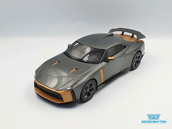 Xe Mô Hình Nissan GT-R 50 ITALD 1:18 GTSpirit ( Xám )