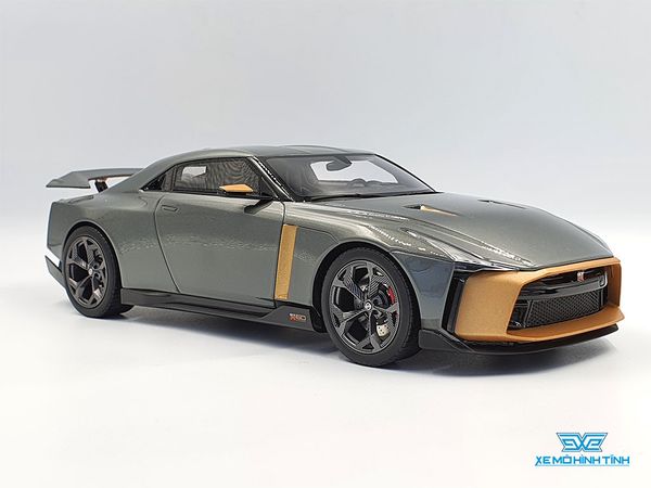 Xe Mô Hình Nissan GT-R 50 ITALD 1:18 GTSpirit ( Xám )