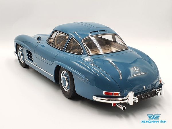 Xe Mô Hình Mercedes-Benz 300 SL Coupe 1:12 GTSpirit ( Xanh )