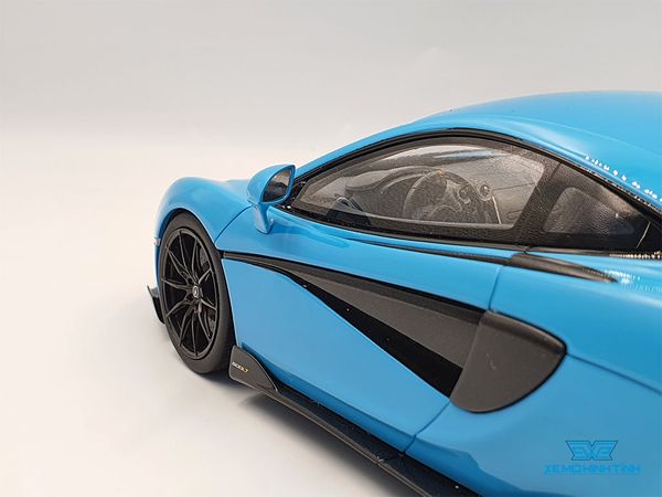 Xe Mô Hình Mclaren 600LT 1:18 GTSpirit ( Xanh Baby )