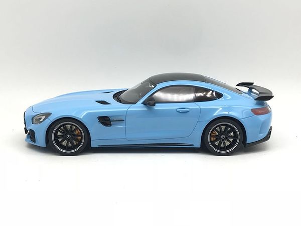 Xe Mô Hình Mercedes-Amg Gt-R 1:18 GTSpirit ( Xanh Dương )