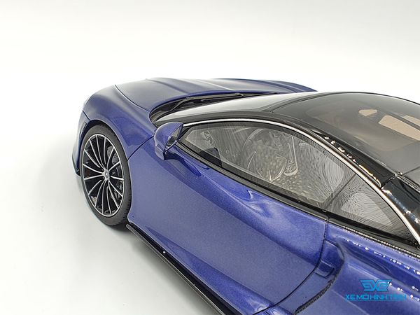 Xe Mô Hình McLaren GT Namaka 1:18 GT Spirit (Xanh Dương)