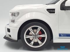 Xe Mô Hình Ford Shelby F-150 Pickup Snake 2019 1:18 GTSpirit ( Trắng Xanh )