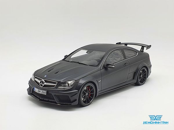 Xe Mô Hình Mercedes AMG C63 1:18 GTSpirit ( Đen )