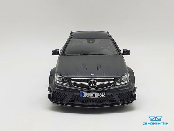 Xe Mô Hình Mercedes AMG C63 1:18 GTSpirit ( Đen )