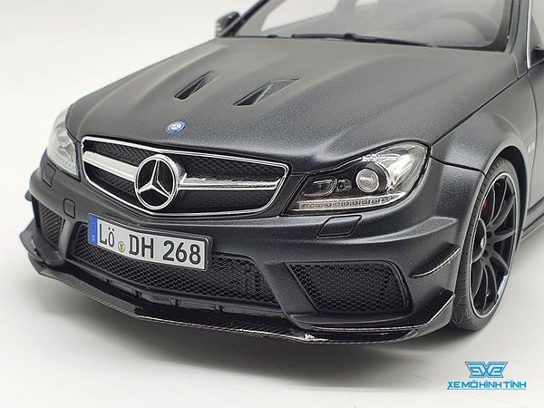 Xe Mô Hình Mercedes AMG C63 1:18 GTSpirit ( Đen )