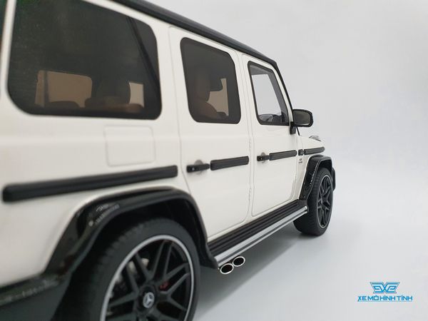 Xe Mô Hình Mercedes-Benz G63 1:18 GTSpirit ( Trắng )