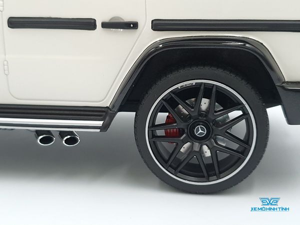 Xe Mô Hình Mercedes-Benz G63 1:18 GTSpirit ( Trắng )