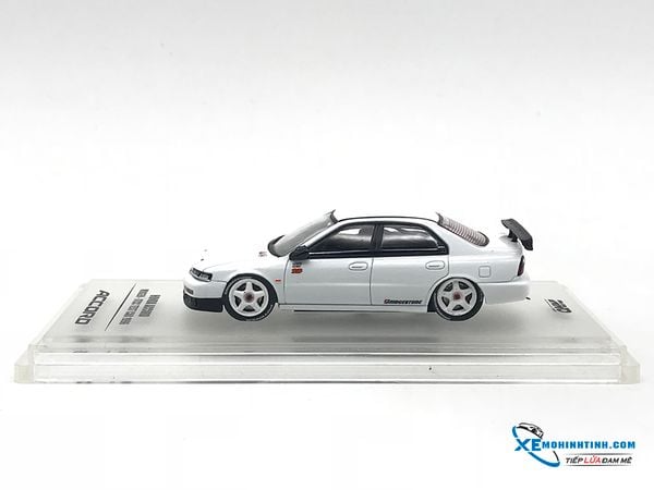 Xe Mô Hình Honda Accord JTCC- Mugen Test Car 1996 1:64 Inno Model ( Trắng )