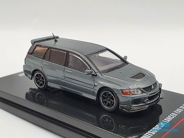 Xe Mô Hình Mitsubishi Lancer Evolution IX Wagon Medium 1:64 Inno ( Xám )