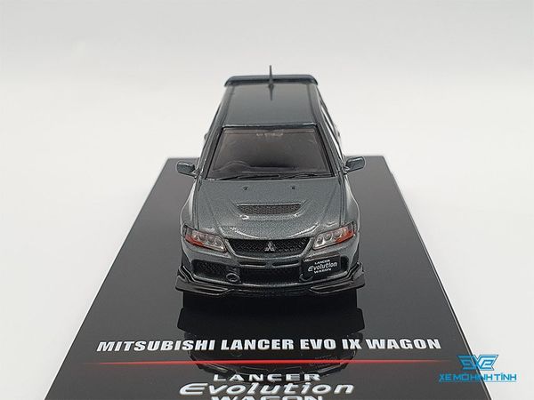 Xe Mô Hình Mitsubishi Lancer Evolution IX Wagon Medium 1:64 Inno ( Xám )