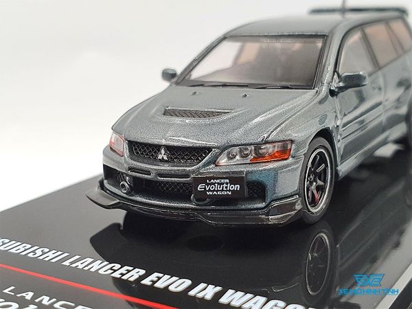 Xe Mô Hình Mitsubishi Lancer Evolution IX Wagon Medium 1:64 Inno ( Xám )