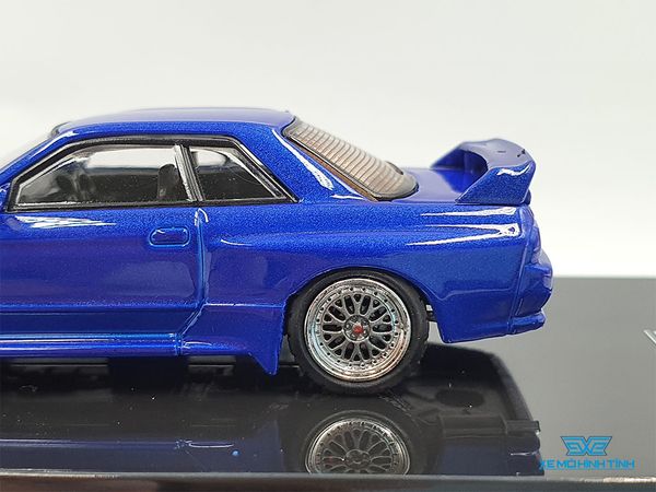 Xe Mô Hình Nissan Skyline GT-R (R32) With Extra Wheels And Extra Decals 1:64 Inno Model ( Xanh Dương )