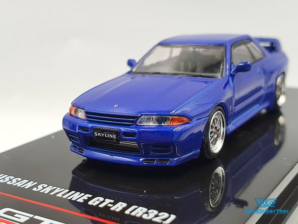 Xe Mô Hình Nissan Skyline GT-R (R32) With Extra Wheels And Extra Decals 1:64 Inno Model ( Xanh Dương )