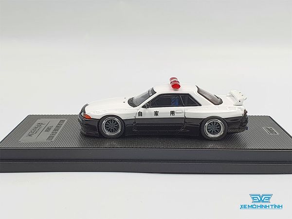 Xe Mô Hình Nissan Skyline GT-R (R32) Pandem / Rocket Bunny Japan Police Livery Drift Car 1:64 Inno Model ( Trắng Đen )